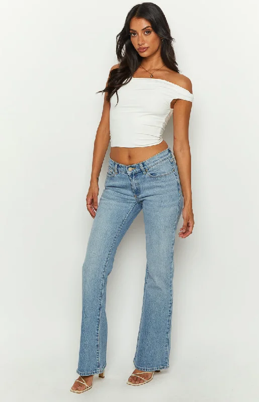 She's Sleek White Off Shoulder Asymmetric Top