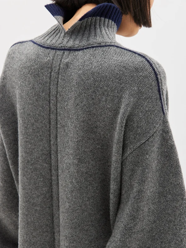 contrast detail turtleneck knit