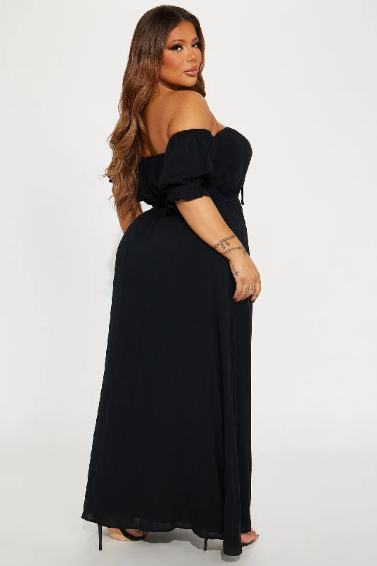 Lily Off Shoulder Maxi Dress - Black