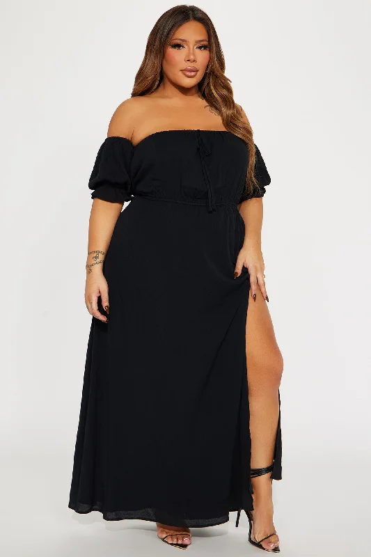 Lily Off Shoulder Maxi Dress - Black