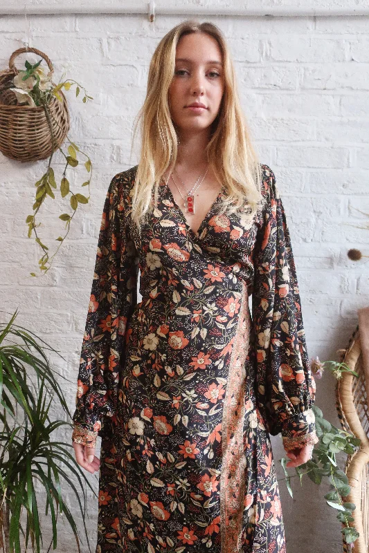 Lola Folklore Floral Wrap Dress in Hemlock Black