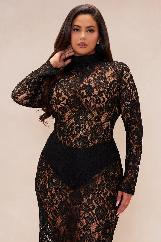 Valentina Lace Maxi Dress - Black